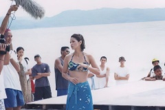 2001_boracay_physique_upscaled_2022-28