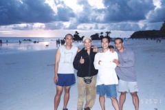 2001_boracay_physique_upscaled_2022-50