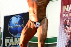 2011-NABBA-WFF-Philippines-593-upscaled