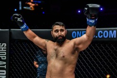 Anderson_Silva_vs_Iraj_Azizpour-1