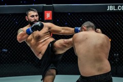 Anderson_Silva_vs_Iraj_Azizpour-12