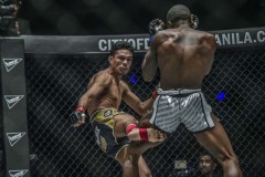 Chamuaktong-Fightermuaythai-vs-Brown-Pinas-1