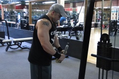 1_ironpinoy-Chris-San-Juan-Biceps-Triceps-Workout-Routine-16-upscaled