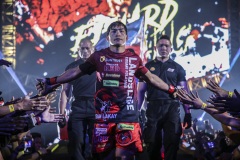 Eduard-Folayang-vs-Amir-Khan-18