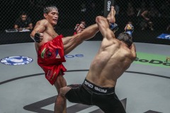 Eduard-Folayang-vs-Aziz-Pahrudinov-3