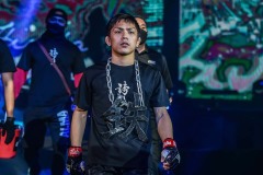 Hiroba-Minowa-vs-Jarred-Brooks-14