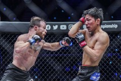Hiroba-Minowa-vs-Jarred-Brooks-47