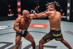 Hiroyuki-Tetsuka-vs-Edson-Marques-16