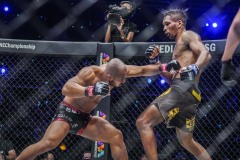 Hiroyuki-Tetsuka-vs-Edson-Marques-23