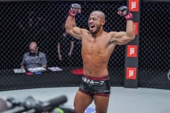 Hiroyuki-Tetsuka-vs-Edson-Marques-25
