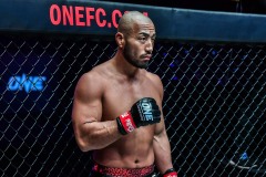 Hiroyuki-Tetsuka-vs-Edson-Marques-8