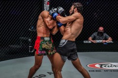 Jo-Nattawut-vs-Chingiz-Allazov-17