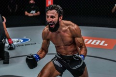 Jo-Nattawut-vs-Chingiz-Allazov-18