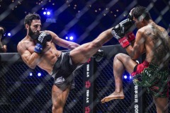 Jo-Nattawut-vs-Chingiz-Allazov-23