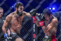 Jo-Nattawut-vs-Chingiz-Allazov-32
