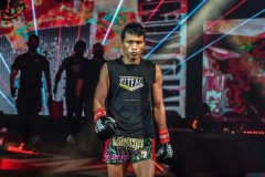Jo-Nattawut-vs-Chingiz-Allazov-8