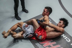 Joshua-Pacio-vs-Pongsiri-Mitsatit-3