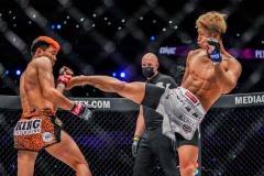 Petchdam-vs-Taiki-Naito-43