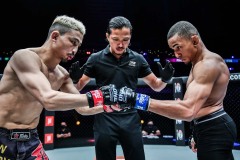 Purev-Otgonjargal-vs-Micael-De-Jesus-11