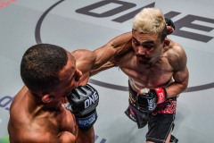 Purev-Otgonjargal-vs-Micael-De-Jesus-17