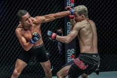 Purev-Otgonjargal-vs-Micael-De-Jesus-18