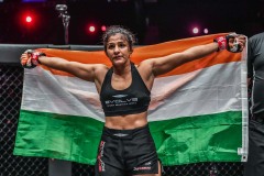 Ritu_Phogat_vs_Jenelyn_Olsim-11