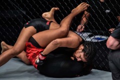 Ritu_Phogat_vs_Jenelyn_Olsim-16