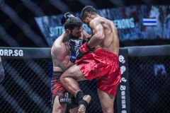 Sitthichai-Sitsongpeenong-vs-Davit-Kiria-11