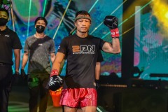 Sitthichai-Sitsongpeenong-vs-Davit-Kiria-14