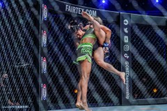 Stamp_vs_Julie_Mezabarba-37