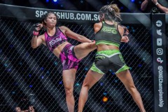 Stamp_vs_Julie_Mezabarba-41