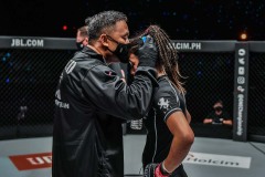 Victoria-Lee-vs-Victoria-Souza-16