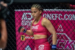 Victoria-Lee-vs-Victoria-Souza-21