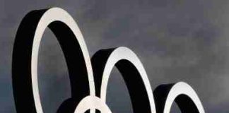 Why bodybuilding will never be in the Olympics olympic rings