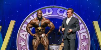 Brandon Curry Wins Arnold Classic Australia Arnold Classic Australia Winner Brandon Curry and Gov. Arnold Schwarzenegger