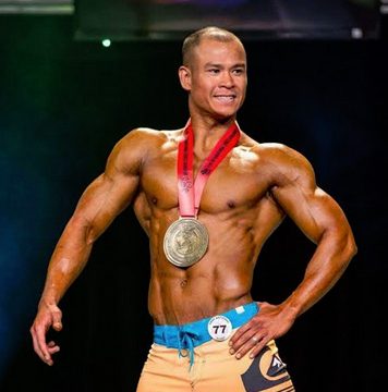 Bodybuilder Bernie Gallofin shows his winning form. Photo by Ray of Light Photography