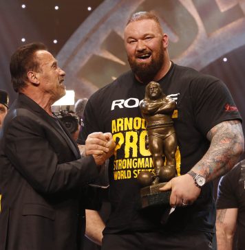 Hafthor Bjornsson wins The Arnold Strongman Classic with Gov. Arnold Schwarzenegger Photo by Dave Emery