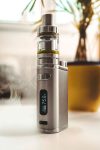 vape-photo-1545095088-26a59e3f2717