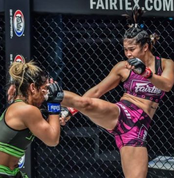 Stamp Fairtex and Ritu Phogat