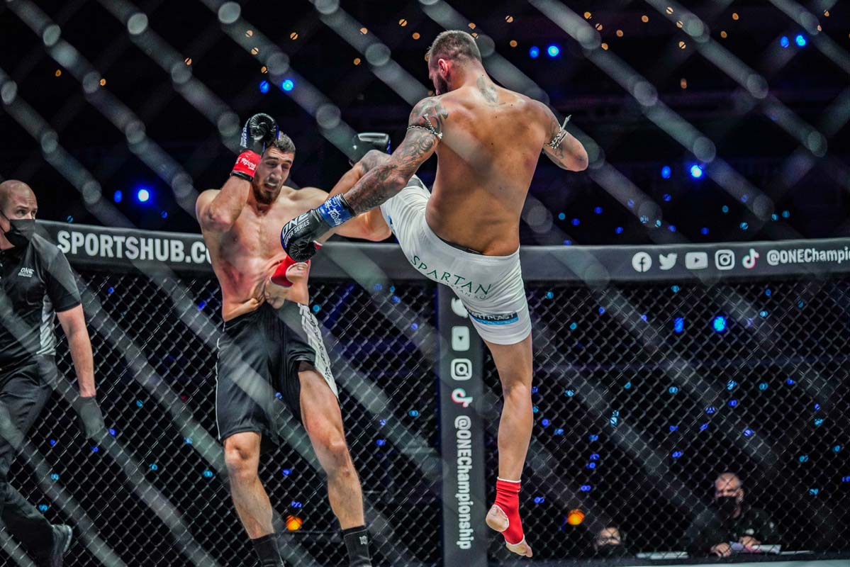 A thrilling ONE Super Series kickboxing contest ensued when light heavyweights Beybulat Isaev and Bogdan Stoica met in the Circle.