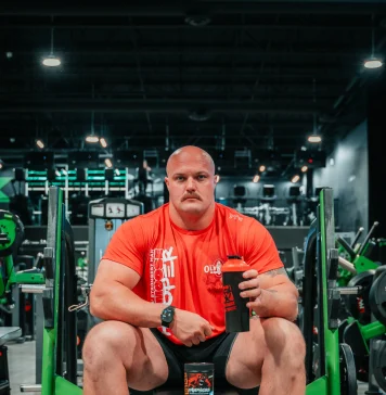 Fit Foods Ltd. announced today that Mitchell Hooper, a Canadian strongman and Strongest Man on Earth competitor, has joined Team MUTANT.